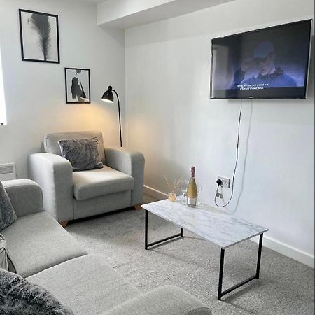 2 Bed Apartment In Bham City Centre W Parking Birmingham Zewnętrze zdjęcie